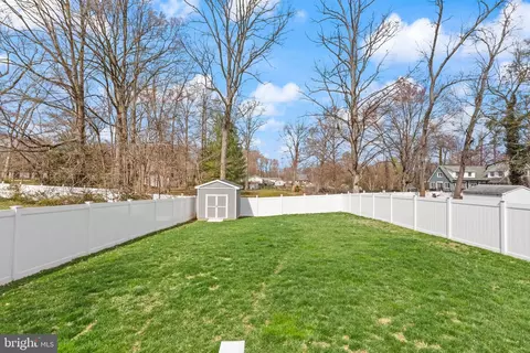 Exterior - 13118 Miles Rd, Middle River, MD 21220 photo 7 of 8