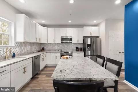 Kitchen - 13118 Miles Rd, Middle River, MD 21220 photo 1 of 3