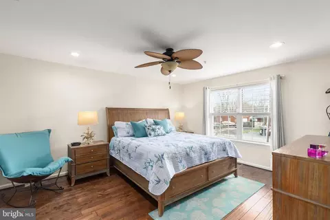 Bedroom - 13118 Miles Rd, Middle River, MD 21220 photo 1 of 7