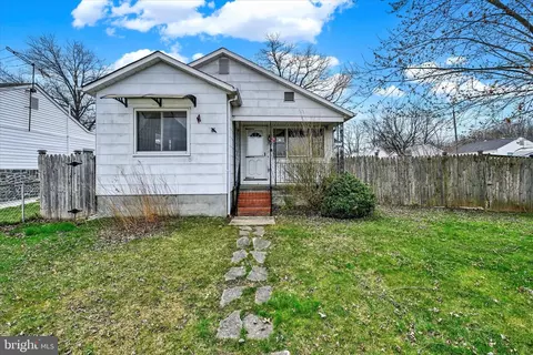 Exterior - 563 Compass Rd, Middle River, MD 21220 photo 3 of 3