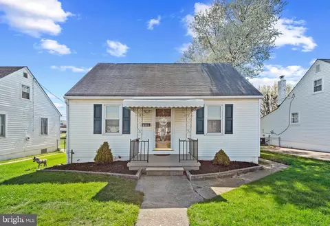1530 Leslie Rd, Dundalk, MD 21222