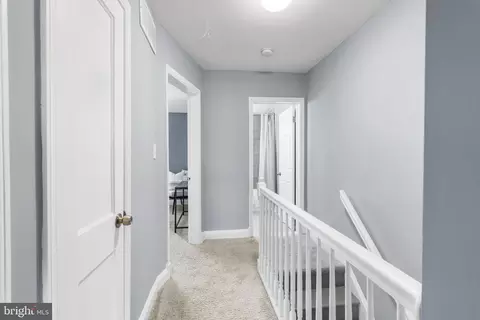 Entry Way - 7920 Lynch Rd, Dundalk, MD 21222 photo 3 of 4