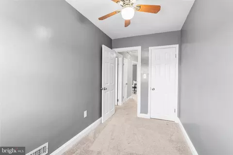 Entry Way - 7920 Lynch Rd, Dundalk, MD 21222 photo 4 of 4