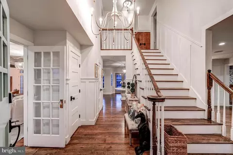 Entry Way - 27 Thomas Shilling Ct, Upperco, MD 21155 photo 2 of 3