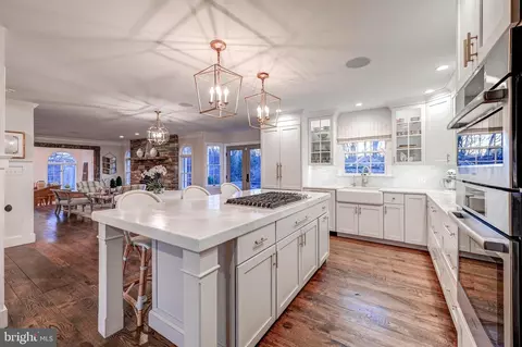 Kitchen - 27 Thomas Shilling Ct, Upperco, MD 21155 photo 2 of 5