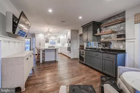 Kitchen - 27 Thomas Shilling Ct, Upperco, MD 21155 photo 3 of 5