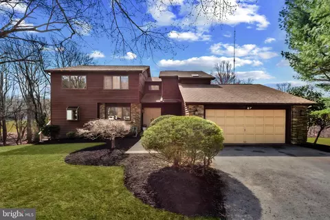 3721 Greenway Ln, Owings Mills, MD 21117