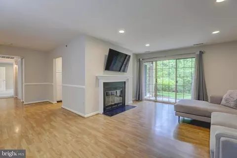 2 Rainflower Path #102, Sparks Glencoe, MD 21152