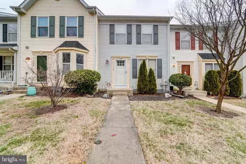 1146 Oakmoor Ct #1146, Halethorpe, MD 21227