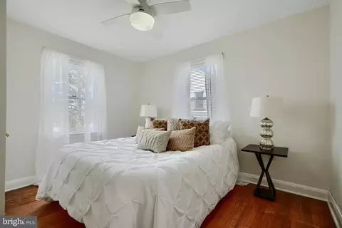 Bedroom - 209 Middle River Rd, Middle River, MD 21220 photo 1 of 7