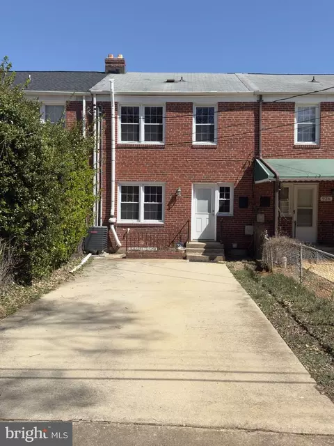 938 Fairmount Ave, Towson, MD 21204
