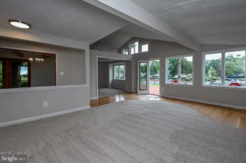 1135 Beech Dr, Middle River, MD 21220 photo 12
