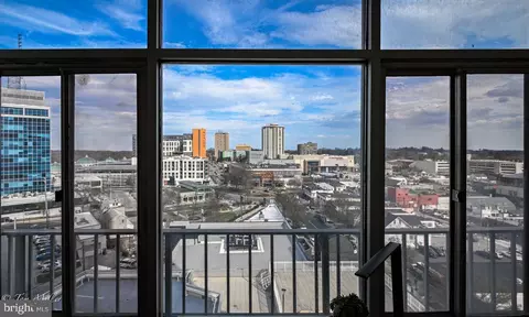 28 Allegheny Ave #1212, Towson, MD 21204