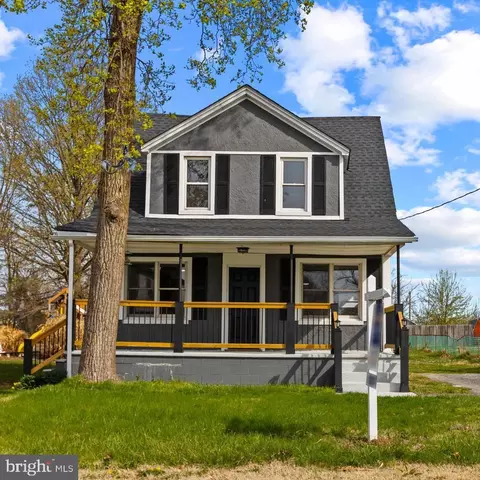 7306 Hughes Ave, Sparrows Point, MD 21219