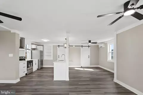 7306 Hughes Ave, Sparrows Point, MD 21219 photo 7
