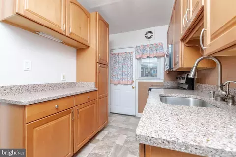 204 Kingston Rd, Middle River, MD 21220 photo 13