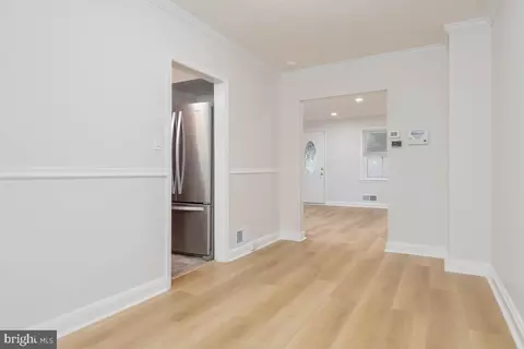 204 Kingston Rd, Middle River, MD 21220 photo 10