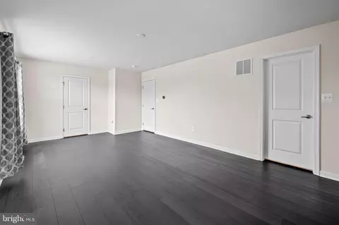 906 Oakfields Ct, Middle River, MD 21220 photo 34