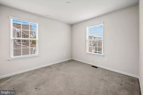 906 Oakfields Ct, Middle River, MD 21220 photo 20