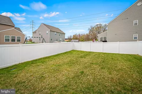 906 Oakfields Ct, Middle River, MD 21220 photo 46