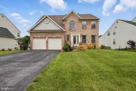 8219 Selwin Ct, Rosedale, MD 21237