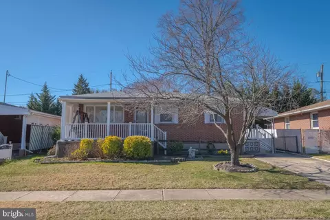 911 Essex Sq, Essex, MD 21221