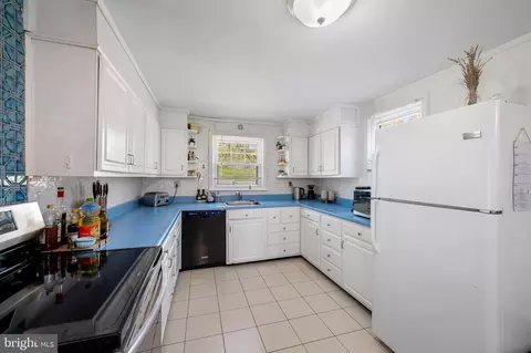 Kitchen - 1208 Overbrook Rd, Idlewylde, MD 21239 photo 1 of 5
