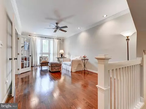 51 Taverngreen Ct, Baltimore, MD 21209 photo 5