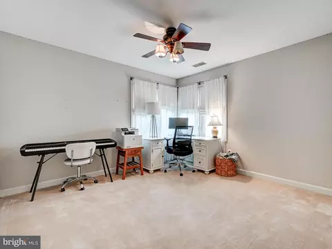 51 Taverngreen Ct, Baltimore, MD 21209 photo 25