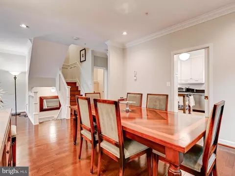 51 Taverngreen Ct, Baltimore, MD 21209 photo 9