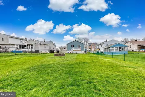 Exterior - 7310 Betz Ave, Sparrows Point, MD 21219 photo 3 of 4