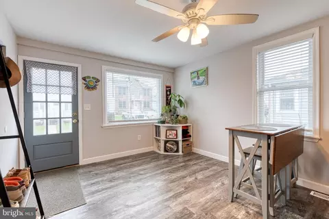Entry Way - 7310 Betz Ave, Sparrows Point, MD 21219 photo 1 of 2