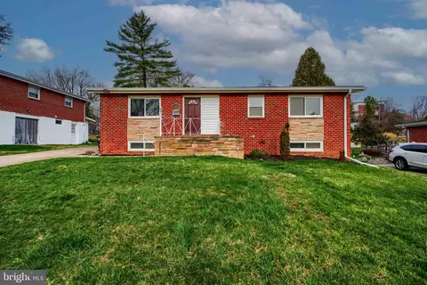 1014 Scotts Hill Dr, Pikesville, MD 21208
