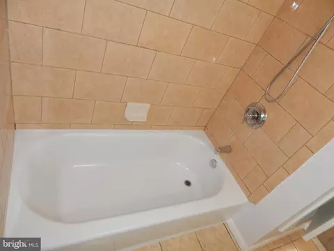 5647 Arnhem Rd, Baltimore, MD 21206 photo 29