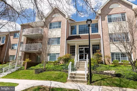 414 Rockfleet Rd #102, Lutherville Timonium, MD 21093