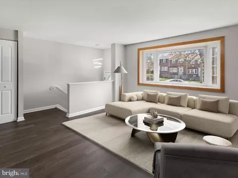 Living - 1026 Circle Dr, Halethorpe, MD 21227 photo 1 of 7