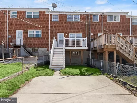 Exterior - 1026 Circle Dr, Halethorpe, MD 21227 photo 6 of 7