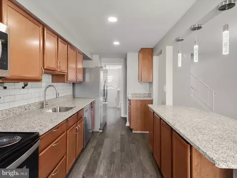 Kitchen - 1026 Circle Dr, Halethorpe, MD 21227 photo 6 of 6