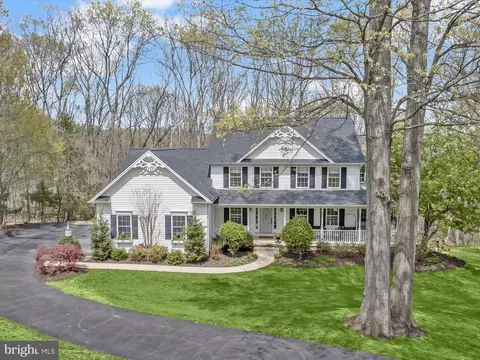 8 Shady Ridge Ct, Parkton, MD 21120