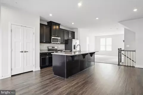 306 Bevington St, Middle River, MD 21220 photo 11