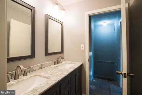 Bath - 36 Perryfalls Pl, Nottingham, MD 21236 photo 2 of 7