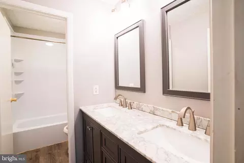 Bath - 36 Perryfalls Pl, Nottingham, MD 21236 photo 1 of 7