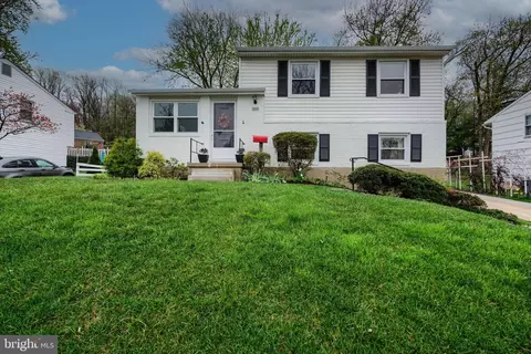 1005 Kenilworth Dr, Towson, MD 21204