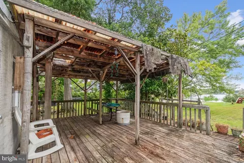 Exterior - 1003 Bowleys Quarters Rd, Middle River, MD 21220 photo 4 of 15