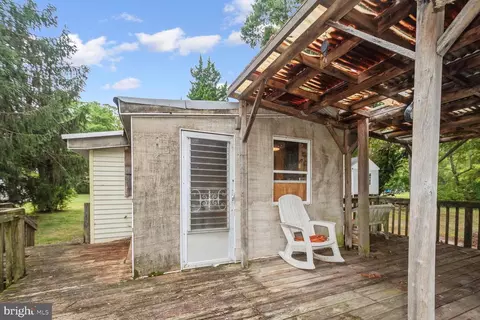 Exterior - 1003 Bowleys Quarters Rd, Middle River, MD 21220 photo 3 of 15