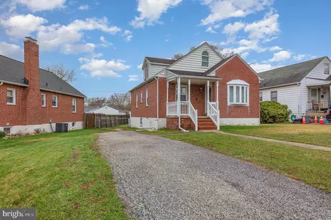2713 Emerald Rd, Parkville, MD 21234