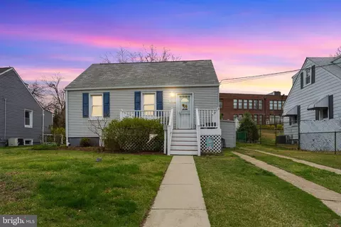 1810 Belle Ave, Dundalk, MD 21222