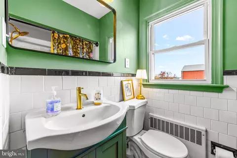 Bath - 15016 Hanover Pike, Upperco, MD 21155 photo 1 of 3