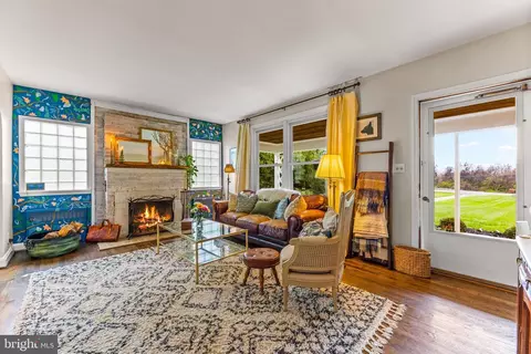 Living - 15016 Hanover Pike, Upperco, MD 21155 photo 2 of 2