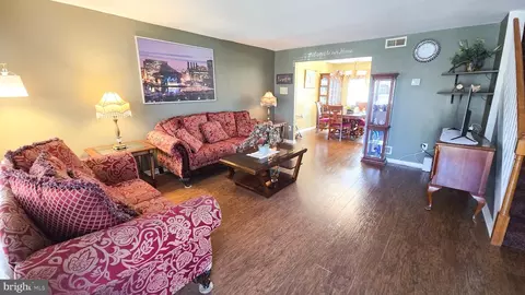 1581 Williams Ave, Essex, MD 21221 photo 4